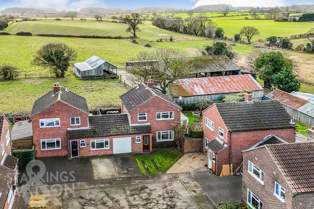 Gale Close, Norwich NR14 3 bed link detached house for sale