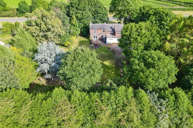 Walsall Road, Springhill, Lichfield 3 bed detached house for sale