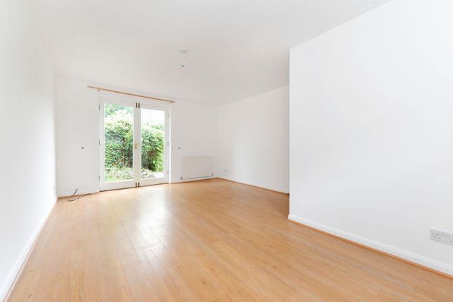 Alders Close, Ealing, W5 3 bed terraced house for sale
