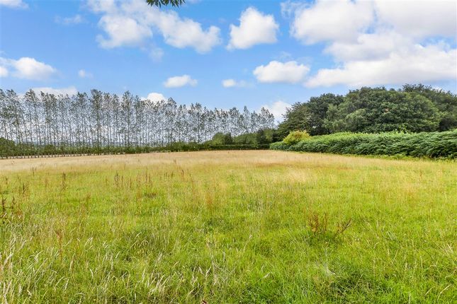 6 bed detached house