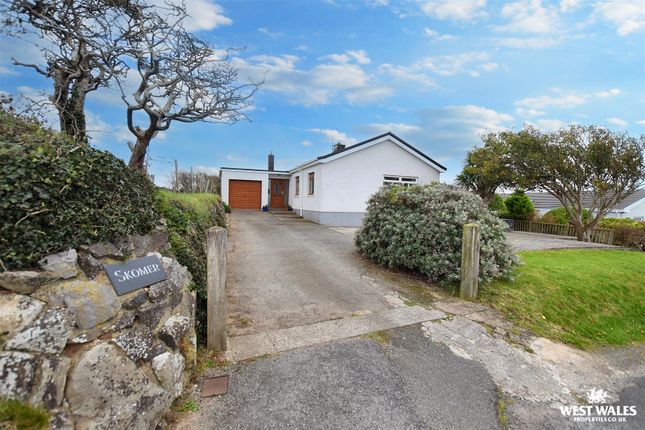 4 bedroom detached bungalow for sale