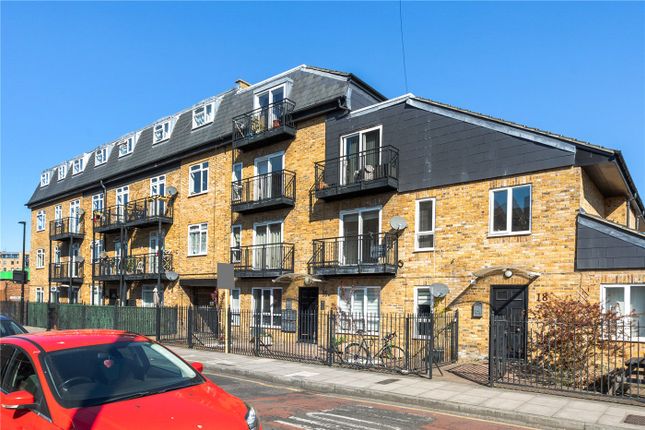Selby Street, London, E1 1 bed apartment for sale