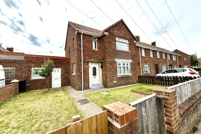 Bruntoft Avenue, West View 3 bed end of terrace house for sale