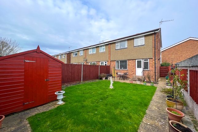 3 bed end terrace house