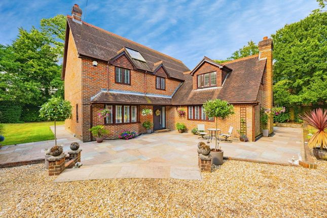 Winchester Road, Eastleigh SO53 5 bed detached house for sale