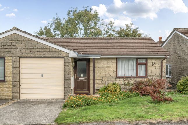 2 bedroom semi-detached bungalow for sale