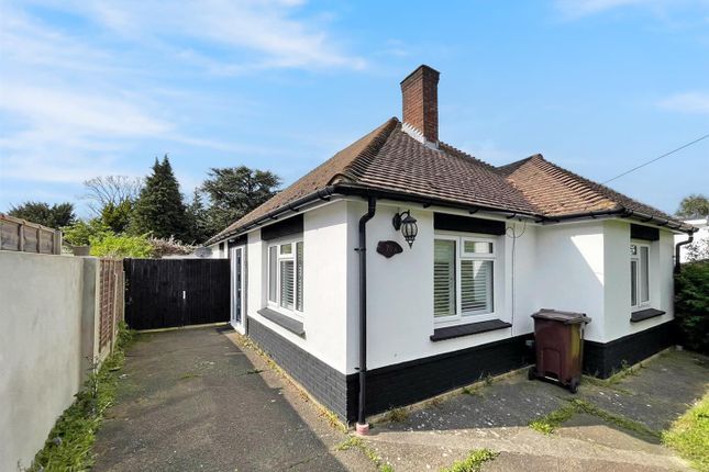 2 bedroom detached bungalow for sale