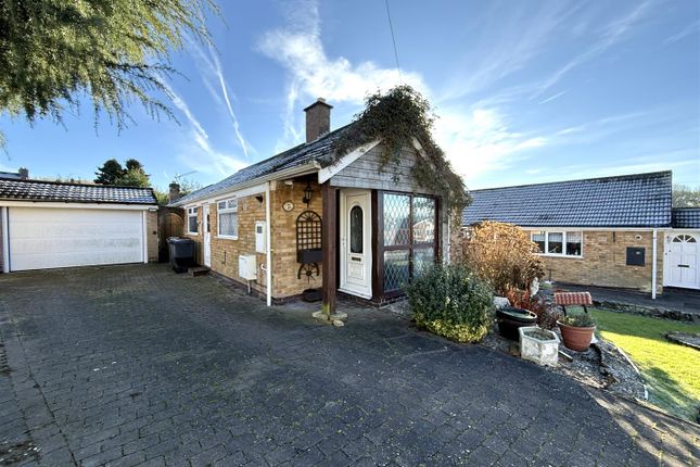 2 bedroom detached bungalow for sale