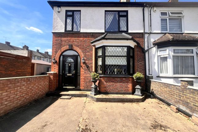 Coulton Avenue, Northfleet... 3 bed end of terrace house for sale