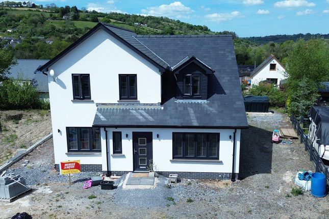 Bro Annedd, Pencader, SA39 4 bed detached house for sale