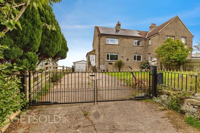 3 bedroom semi-detached house for sale