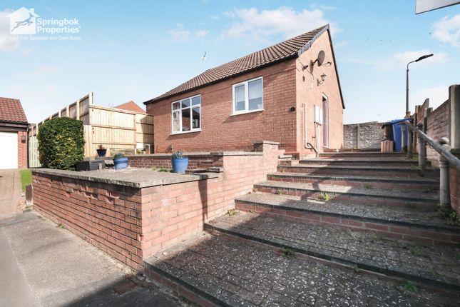 2 bedroom detached bungalow for sale