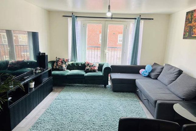 Flat 5, Wilson Court, Allenby Road... 2 bed flat for sale