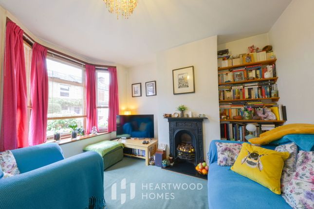 Camp View Road, St. Albans, AL1 5LL 3 bed terraced house for sale