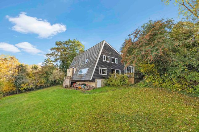 Hampden Hill, Beaconsfield HP9 4 bed detached house for sale