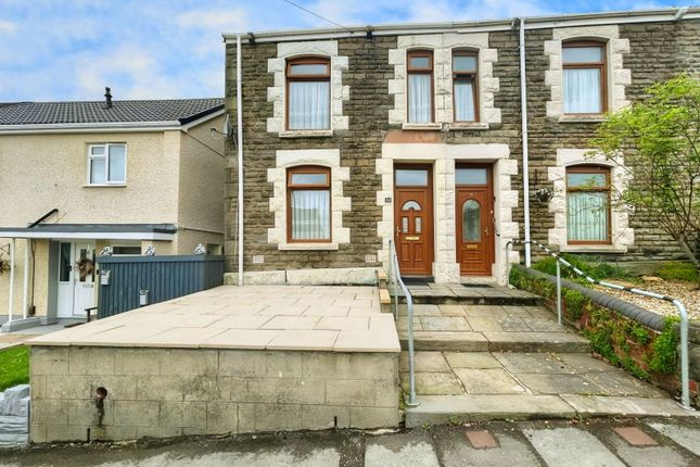 Pentre Treharne Road, Swansea SA1 3 bed end of terrace house for sale