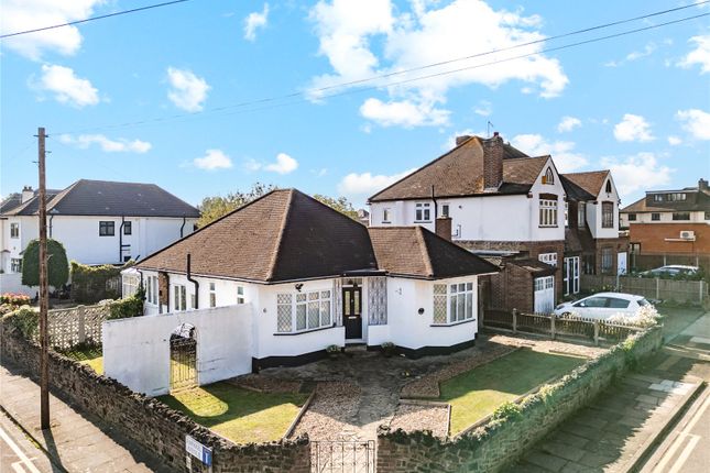Parkland Avenue, Romford, RM1 2 bed bungalow for sale