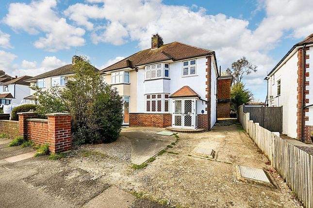 5 bedroom semi-detached house for sale