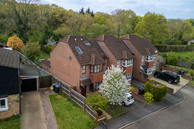 Gables Drive, High Wycombe HP14 4 bed end of terrace house for sale