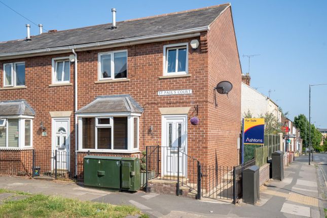 Yarburgh Grove, York 2 bed townhouse for sale