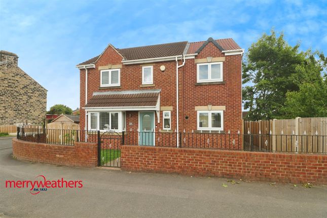 Pinfold Gardens, Cudworth, Barnsley 4 bed detached house for sale
