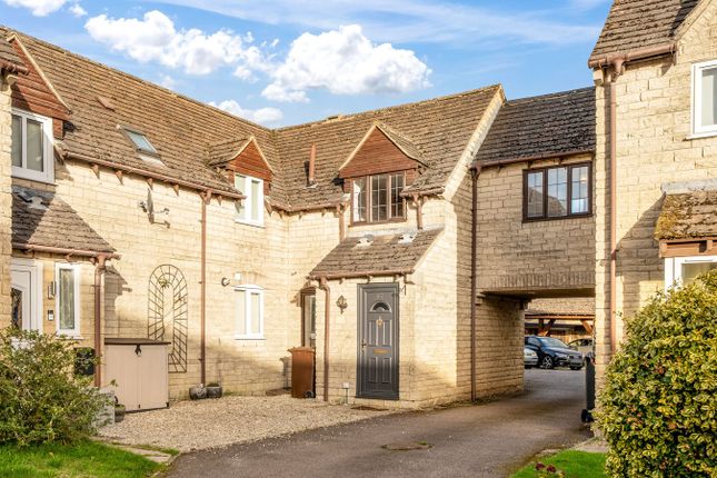 3 bed detached house