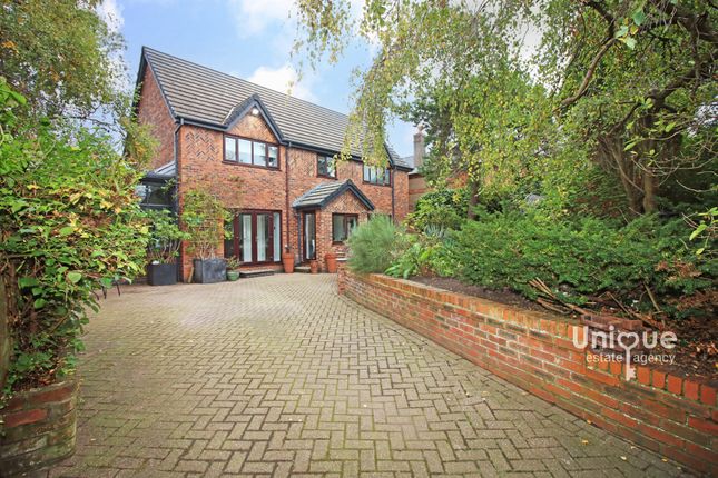 Market Street,  Hambleton, FY6 4 bed detached house for sale