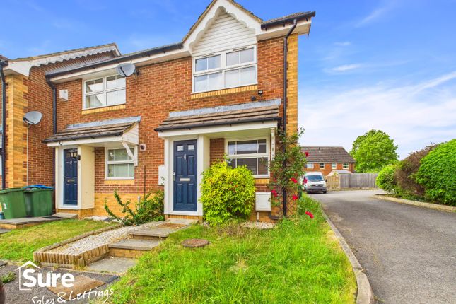 Simmons Court, Aylesbury... 2 bed end of terrace house for sale