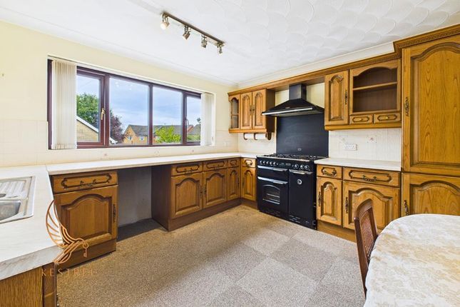 Minsthorpe Lane, South Elmsall WF9 3 bed detached bungalow for sale