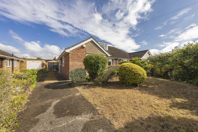 New Road, Twyford, Reading 3 bed chalet for sale