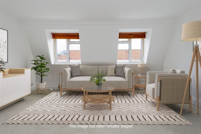 Lancaster Road, London, W11 1 bed flat for sale