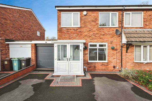 3 bed semi-detached house