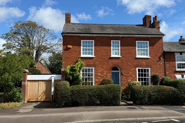 Buckingham Road, Winslow 4 bed townhouse for sale