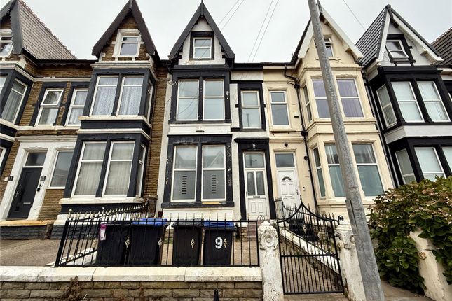 5 bedroom terraced house for sale