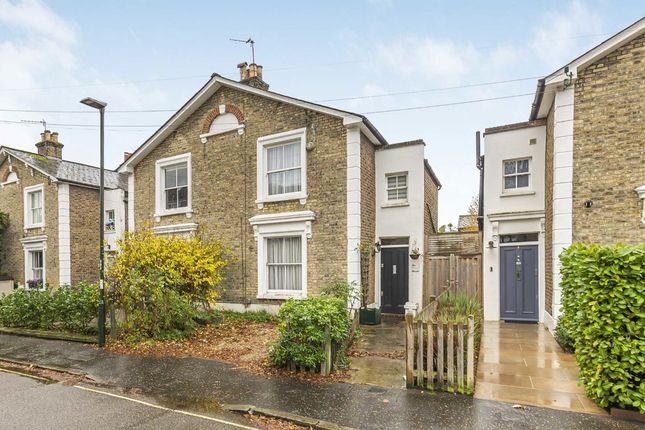 St. Marys Grove, Richmond TW9 3 bed house for sale