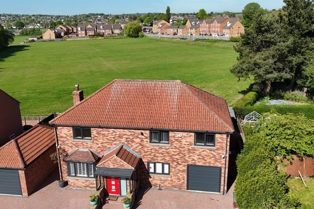off Stubley Lane, Dronfield 4 bed detached house for sale