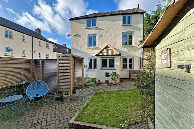 3 bed terraced house