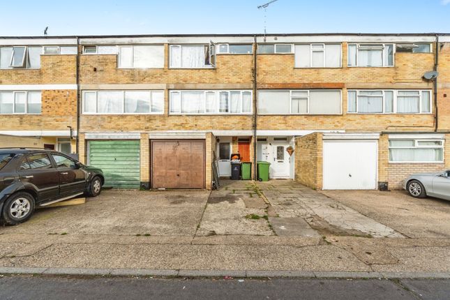 4 bedroom terraced house for sale