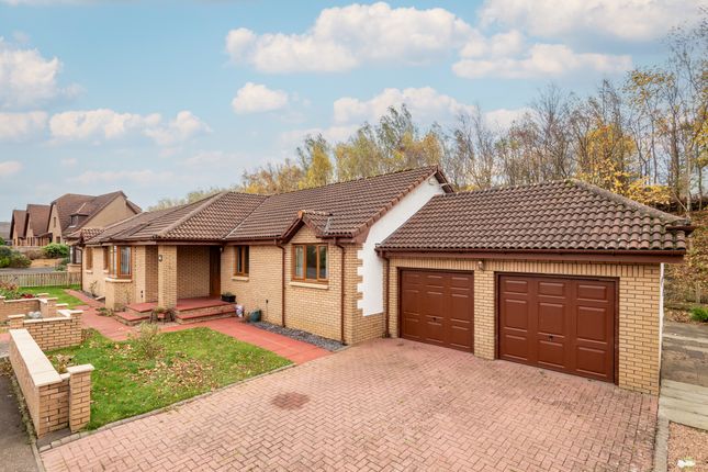 4 bedroom detached bungalow for sale