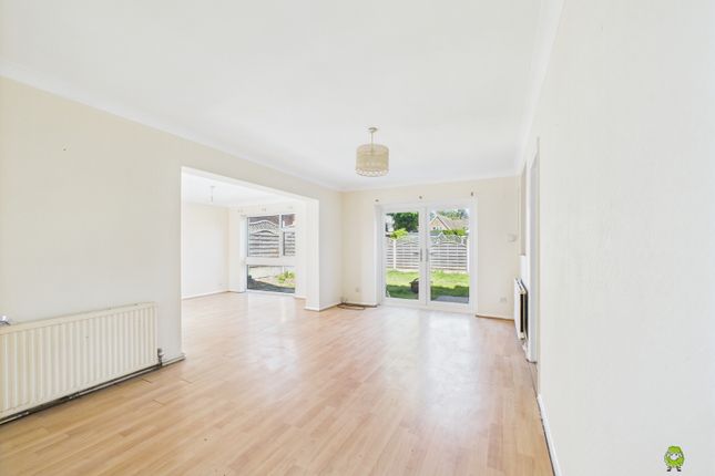 Woolwich Road, Belvedere, Kent, DA17 3 bed semi