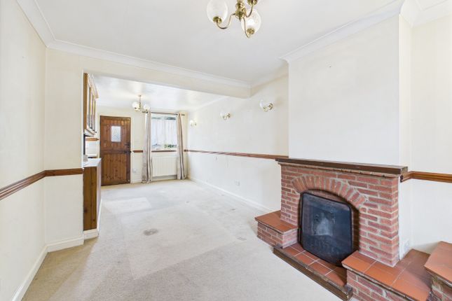 Kings Road, Orpington BR6 2 bed terraced house for sale