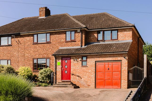 4 bedroom semi-detached house for sale