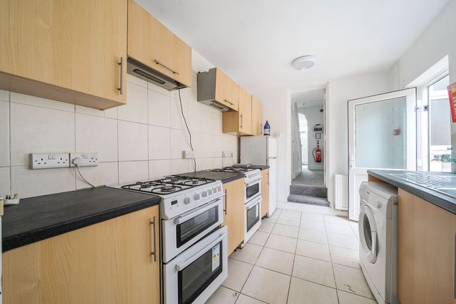 8 bed terraced house