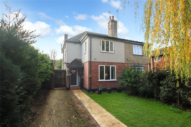 Aldermans Hill, Hockley, Essex, SS5 3 bed semi