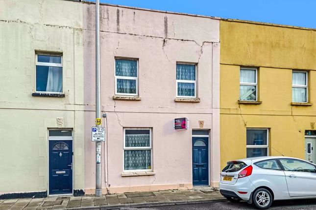 3 bed terraced house