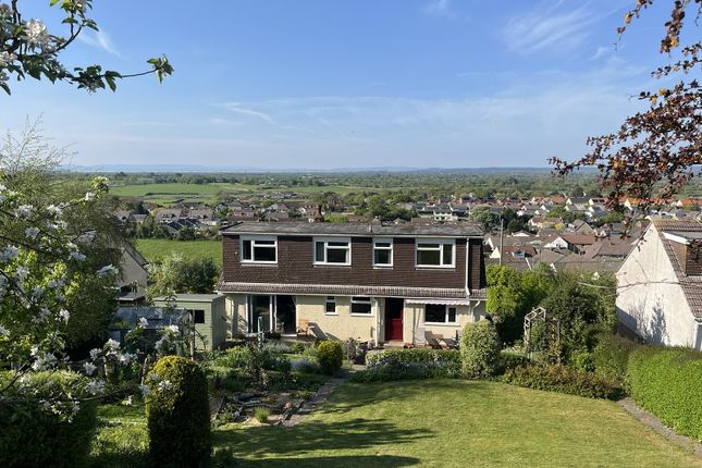 5 bed detached house