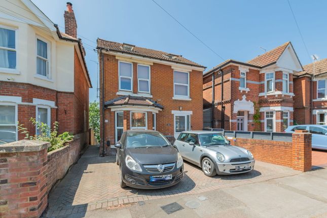 St. Catherines Road, Southampton SO18 1 bed ground floor flat for sale