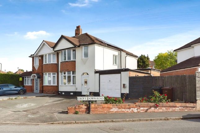 3 bedroom semi-detached house for sale