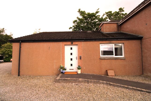 2 bedroom semi-detached bungalow for sale