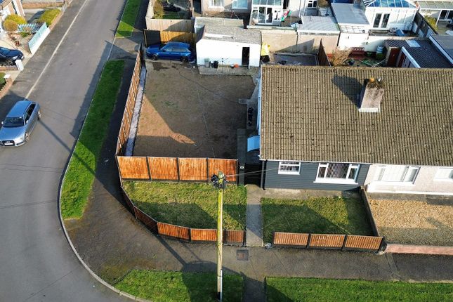 Heol Croesty, Pencoed, Bridgend... 4 bed semi
